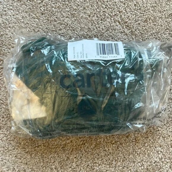 🚨 50% OFF BUNDLES! ENDS 12/7 🚨 Bundle of 3 NWT Carter's Outfits - Size 12 months - Picture 6 of 16